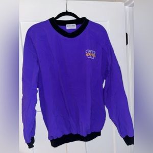 UW vintage pullover